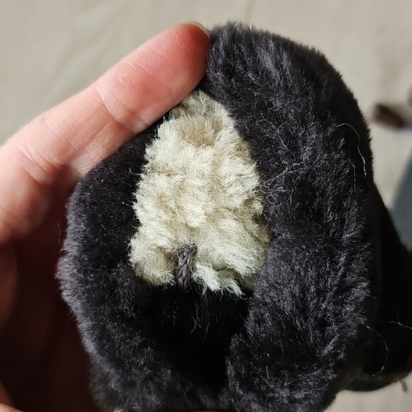 Handmade Leather & Fur Moccasin Booties - Picture 6 of 7